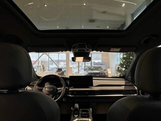 2026 Geely Okavango I Рестайлинг, белый, 4085990 рублей, вид 3