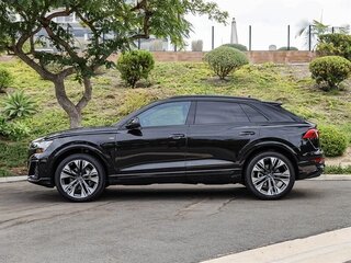 2025 Audi Q8 55 TFSI I (4M) Рестайлинг, чёрный, 12043840 рублей, вид 3