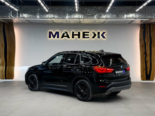 2017 BMW X1 18d xDrive II (F48), чёрный, 2200000 рублей, вид 4