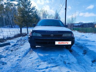 2001 Toyota Corolla VII (E100), белый, 300000 рублей, вид 1