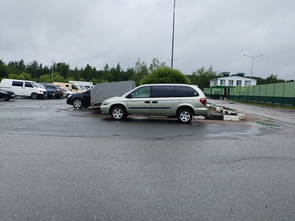 2003 Dodge Caravan Grand IV, зелёный, 650000 рублей - вид 32