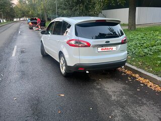 2010 Ford S-MAX I Рестайлинг, белый, 1300000 рублей, вид 2