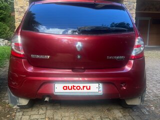 2011 Renault Sandero I, красный, 330000 рублей, вид 5