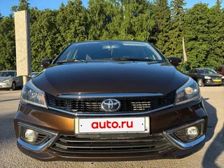 2022 Toyota Belta II, коричневый, 1900000 рублей, вид 3