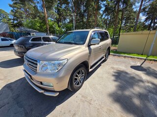 2008 Toyota Land Cruiser 200 Series, золотистый, 3000000 рублей, вид 3