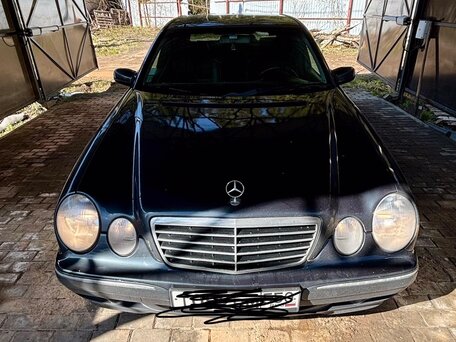1999 Mercedes-Benz E-Класс 240 II (W210, S210) Рестайлинг, синий, 700000 рублей, вид 2