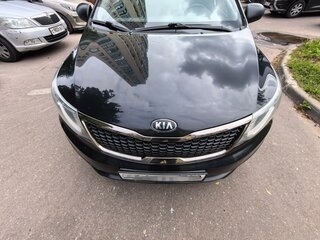 2016 Kia Rio III Рестайлинг, чёрный, 855000 рублей, вид 3