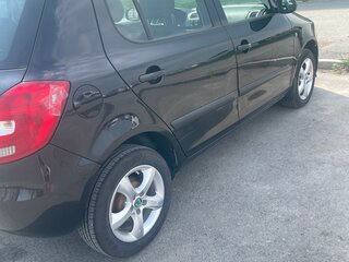 2009 Skoda Fabia II, чёрный, 400000 рублей, вид 3
