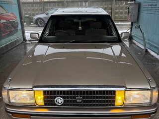 1989 Toyota Crown VIII (S130), бежевый, 450000 рублей, вид 1