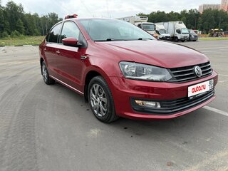 2016 Volkswagen Polo V Рестайлинг, красный, 1100000 рублей, вид 2