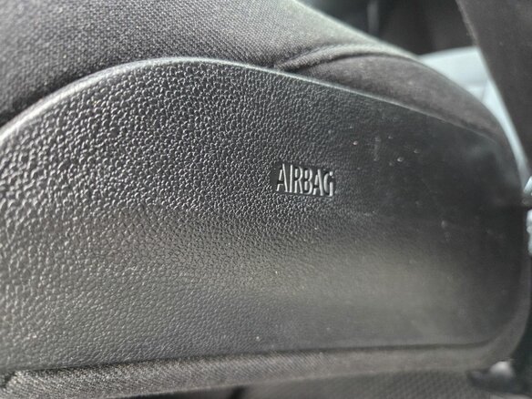 2009 BMW 1 серии 116i I (E81/E82/E87/E88) Рестайлинг, чёрный - вид 20