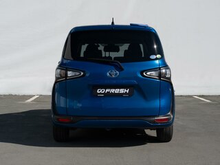 2019 Toyota Sienta II Рестайлинг, синий, 1570000 рублей, вид 4