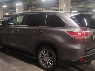 2014 Toyota Highlander III (XU50), серый, 2760000 рублей, вид 5