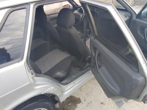 2007 Lada (ВАЗ) 2115, серебристый, 240000 рублей - вид 18