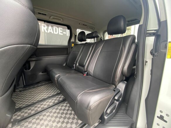 2013 Toyota Alphard II, белый - вид 11