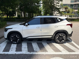 2022 Kia Seltos I Рестайлинг, белый, 1959028 рублей, вид 2