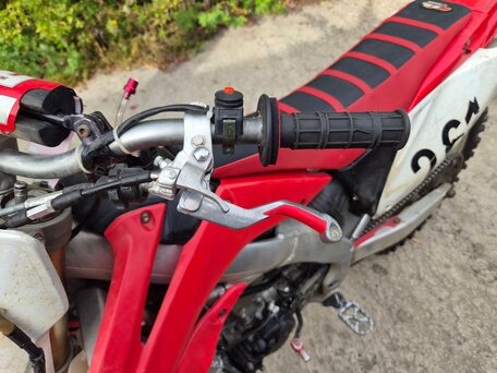 2007 Honda CRF 250R, красный, 200000 рублей, вид 4