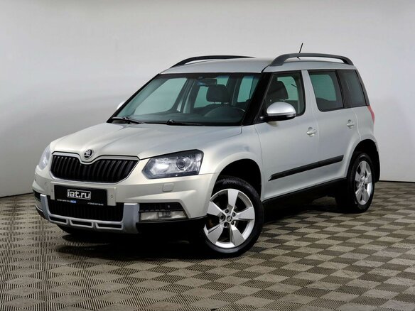 2015 Skoda Yeti I Рестайлинг, серебристый