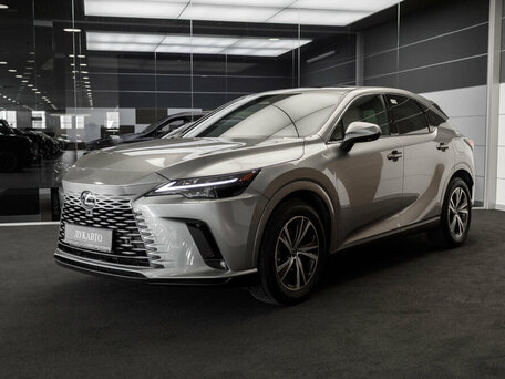 Lexus RX V