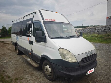 2013 Iveco Daily, белый, 990000 рублей, вид 1