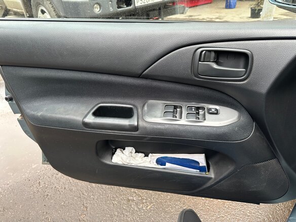 2006 Mitsubishi Lancer IX, серый, 300000 рублей - вид 8