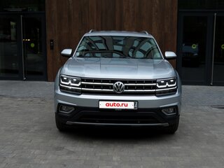 2018 Volkswagen Teramont I, серебристый, 3050000 рублей, вид 1