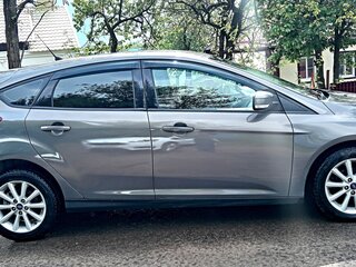 2016 Ford Focus III Рестайлинг, серый, 800000 рублей, вид 5