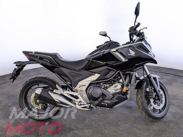 2025 Honda NC 750X, чёрный, 1499900 рублей