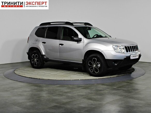 2014 Renault Duster I, серебристый - вид 2