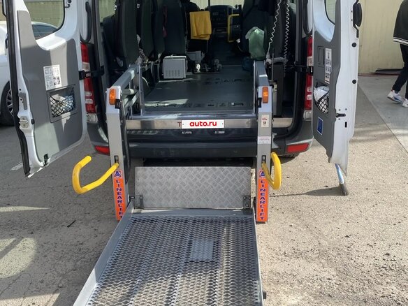 2012 Mercedes-Benz Sprinter, белый, 2800000 рублей - вид 1