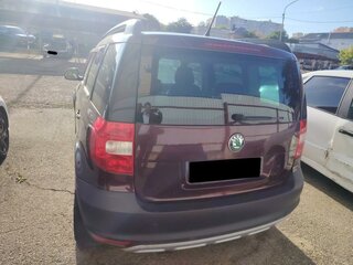 2012 Skoda Yeti I, красный, 531000 рублей, вид 2