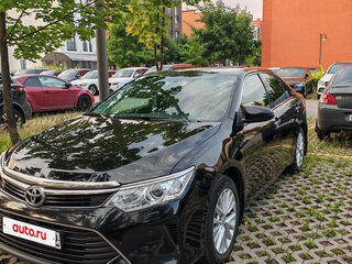 2015 Toyota Camry VII (XV50) Рестайлинг, чёрный, 1870000 рублей, вид 3