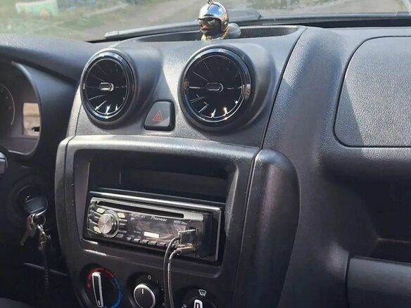 2013 Lada (ВАЗ) Granta I, серый, 380000 рублей - вид 7