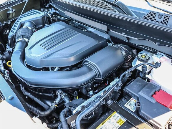 2026 GMC Acadia III, чёрный, 11500000 рублей - вид 8