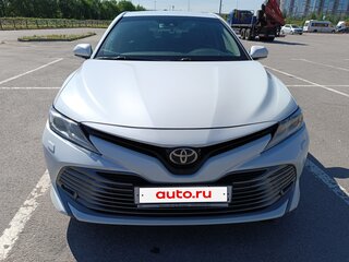 2020 Toyota Camry VIII (XV70), белый, 2499000 рублей, вид 2