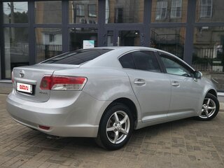 2010 Toyota Avensis III, серебристый, 920000 рублей, вид 4