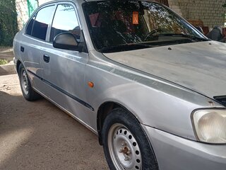 2004 Hyundai Accent ТагАЗ II, серебристый, 185000 рублей, вид 3