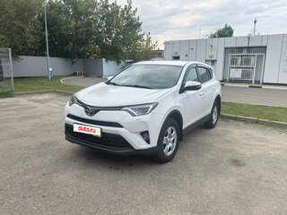 2019 Toyota RAV4 IV (XA40) Рестайлинг, белый, 2349000 рублей, вид 2