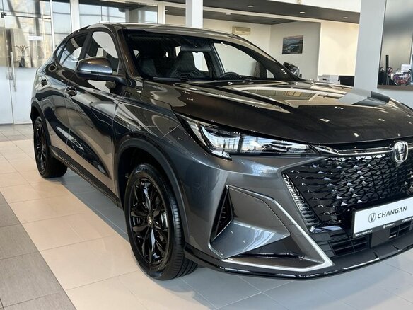 2025 Changan CS35 Max, чёрный, 2789900 рублей