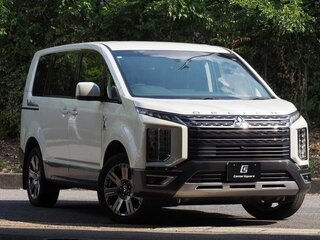 2023 Mitsubishi Delica D:5 I Рестайлинг, белый, 3100000 рублей, вид 1