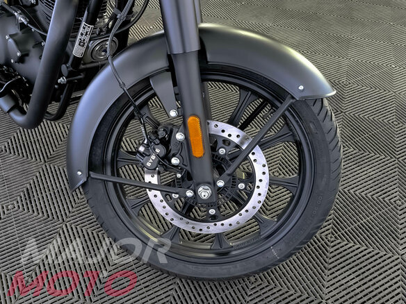 2026 Royal Enfield Classic 350, чёрный, 520000 рублей - вид 11