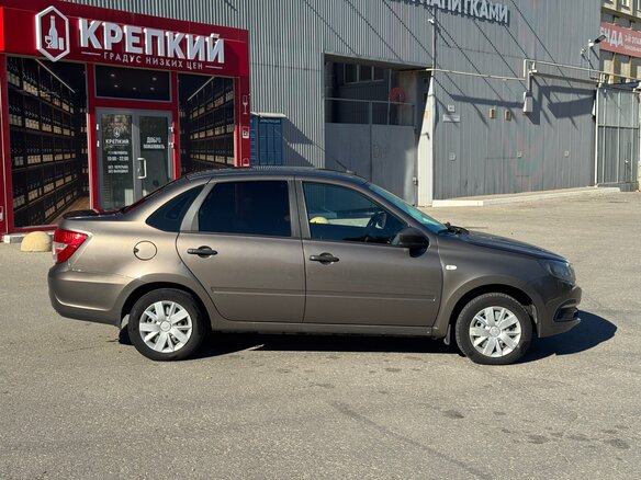 2019 Lada (ВАЗ) Granta I Рестайлинг, коричневый - вид 3
