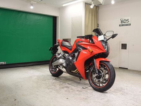 2016 Honda CB 650F, красный, 610000 рублей, вид 3