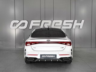 2020 Kia K5 III, белый, 2560000 рублей, вид 4