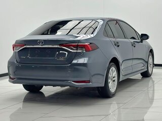 2023 Toyota Corolla Sporty XII (E210) Рестайлинг, синий, 1830000 рублей, вид 4