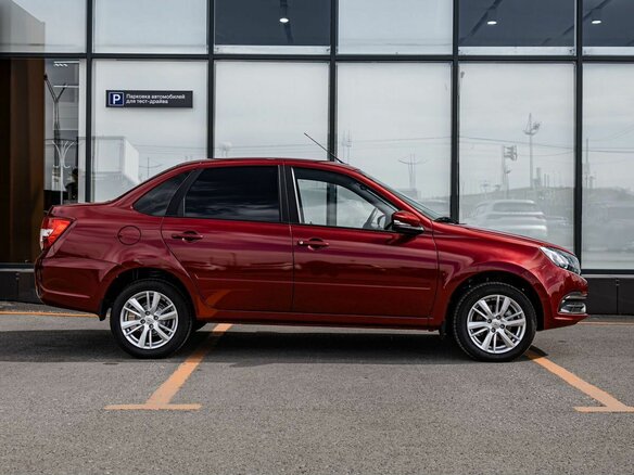 2026 Lada (ВАЗ) Granta I Рестайлинг, красный - вид 7
