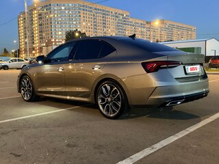 2025 Skoda Octavia IV (A8), серый, 3350000 рублей, вид 4