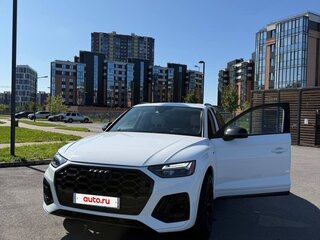 2022 Audi Q5 45 TFSI II (FY) Рестайлинг, белый, 4350000 рублей, вид 2