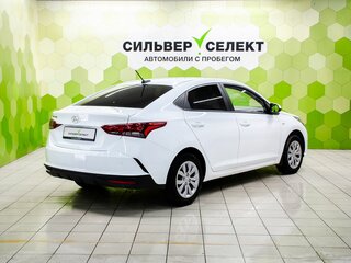 2021 Hyundai Solaris II Рестайлинг, белый, 1220000 рублей, вид 2
