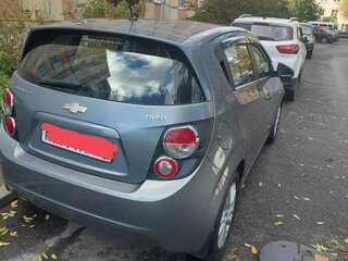 2013 Chevrolet Aveo II, серый, 750000 рублей, вид 4